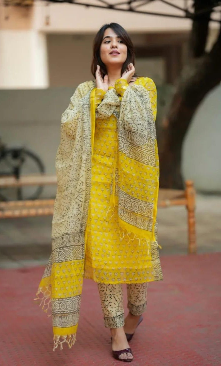 Premium Yellow Floral Printed Kota Doria Kurta Set ( Buy 1 Get 1 Free Kurti )