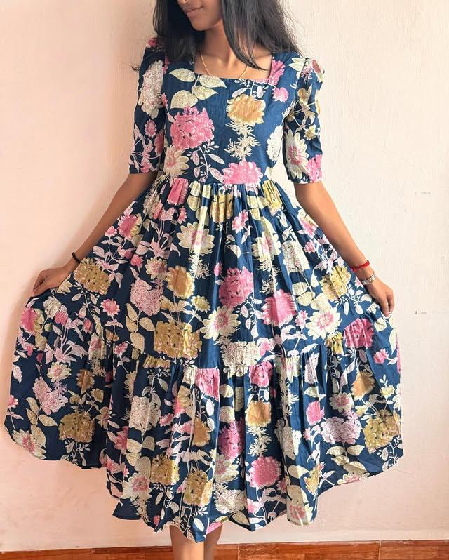 Snowdrop Maxi Floral Dress: Breezy Comfort