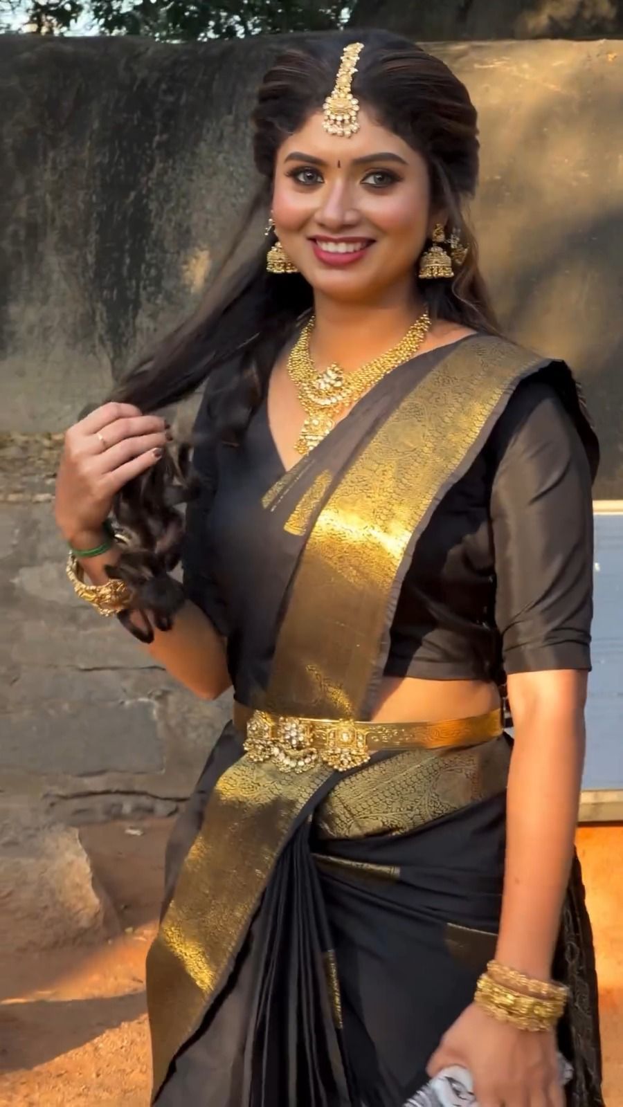 Elegant Jequard Work Saree