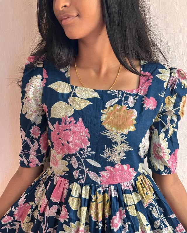 Snowdrop Maxi Floral Dress: Breezy Comfort